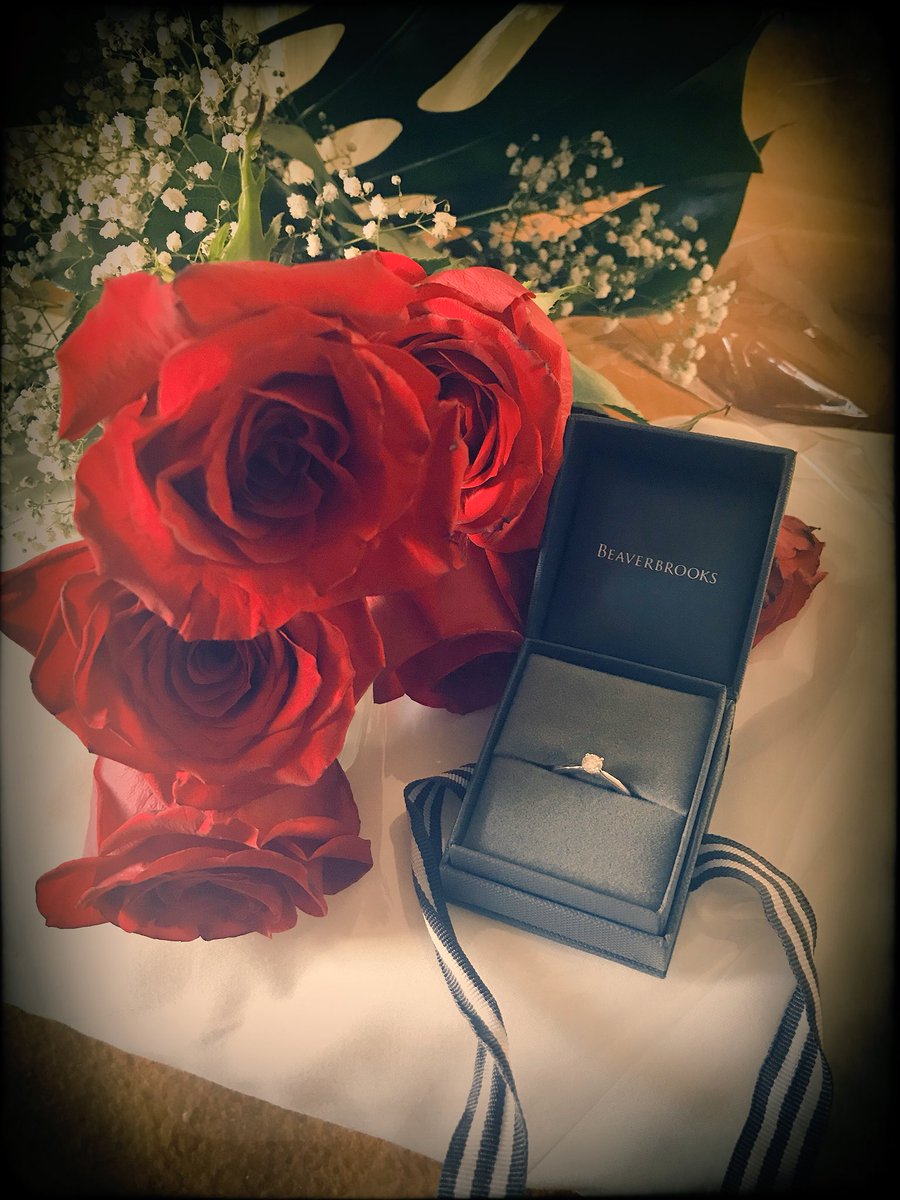 AmyKeast88's tweet photo. I couldn’t be happier! 💍 @Minney20Plumer https://t.co/QXo8ZxjeeA