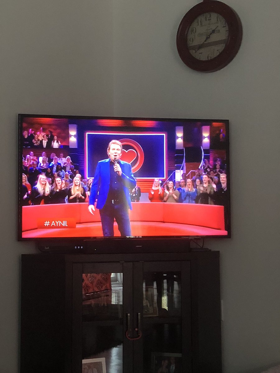 WillemWoudwyk's tweet photo. @robert_tenbrink watching in Canada. Love is in the air! #youtuberocks https://t.co/J6iiFT3fJ8