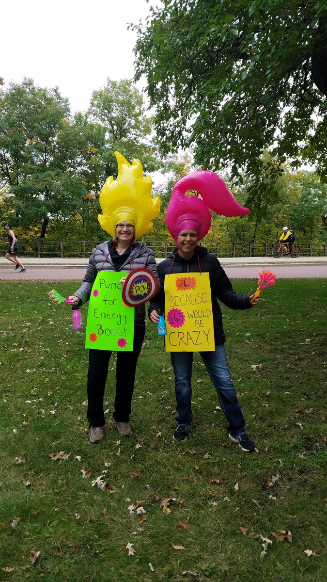 Being supportive at the #twincitiesmarathon