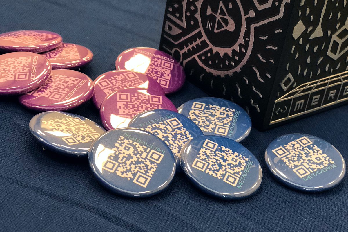 bdotson3's tweet photo. RT @MsZenTech: I call this "Wear and Share" PD. It's my entire presentation plus all the cool resources on a @padlet linked by a QR code. I hope @DrLaPrairie would be proud. π #ISTELabNFC @ISTE #SHSU #innovativePD #onthego https://t.co/fQH2zuqtHw #uvawedtech