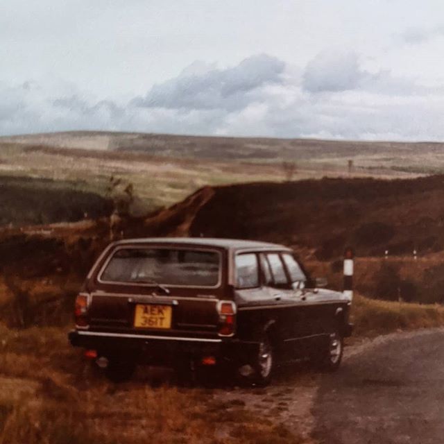 Cult_Angel's tweet photo. This is where my desire to drive and ride came from, my dad's #datsun180b We used to go all over the UK in it especially #Wales and #Scotland this is from 1980ish in Scotland
#datsun #180b #datsunbluebird #estate #nissan #carporn #instacar https://t.co/ScQ3IfbTuo https://t.co/f2S7NJlczN
