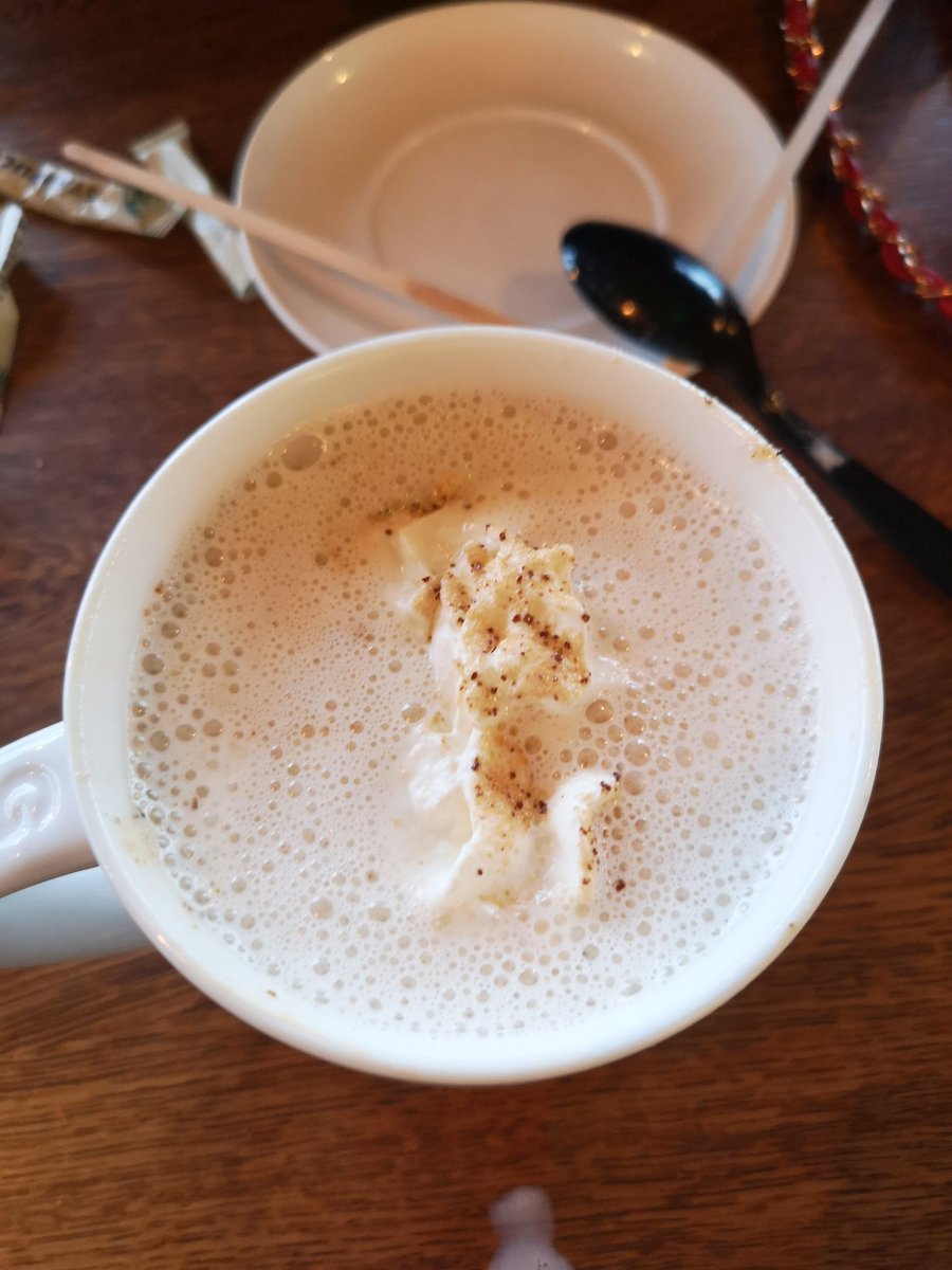 SimonBullock48's tweet photo. @Starbucks worst coffee we've ever had. Even after telling the barista what the problem was  this is how I received my coffee back. Being a gold level member I know my Starbucks coffees and service. It has been getting bad for a while. I try to avoid this one when possible https://t.co/eGem5jGG05