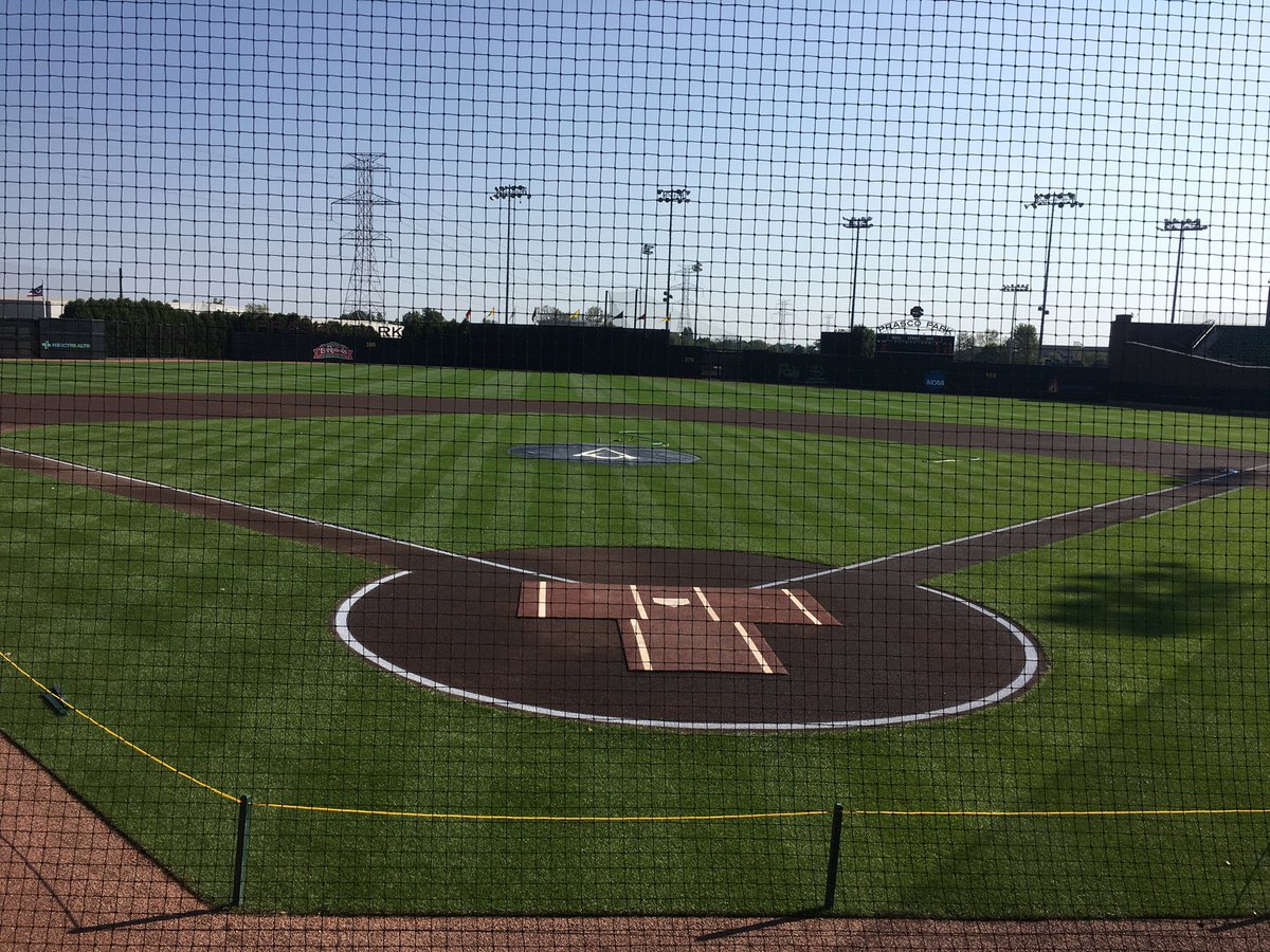 *taps mic*

We’re back.