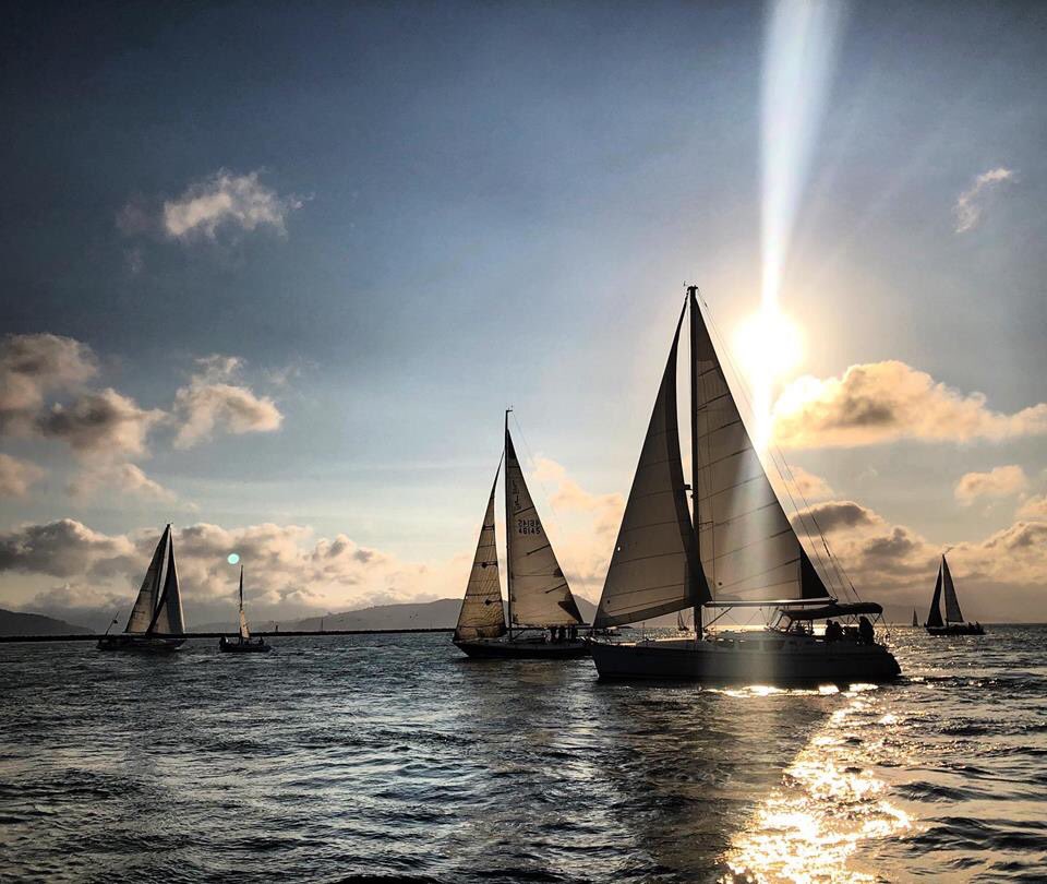 SailingMemo's tweet photo. Missing the Blue Angels this year but getting ready for the SSS Vallejo 1-2 next week! #blueangels #airvswater #letsrace @vallejoyacht https://t.co/M4xPrTrRxl