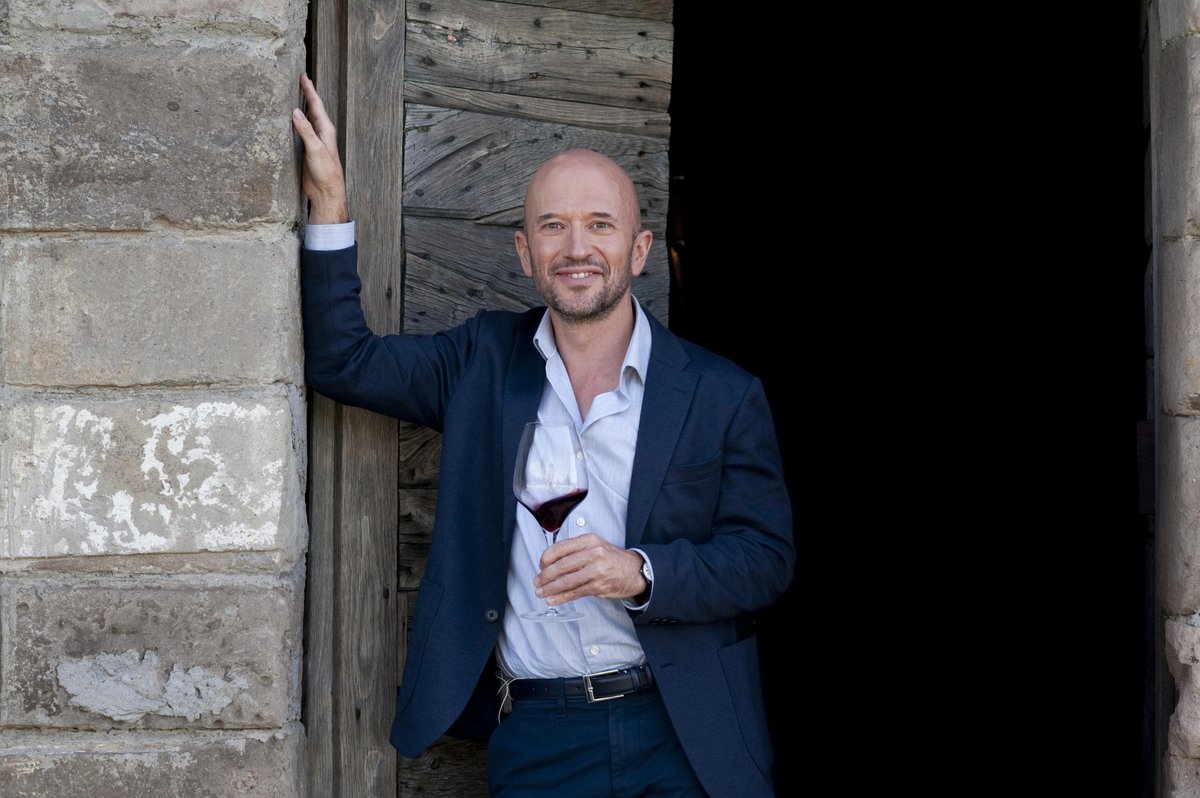 Manchester House tweet media