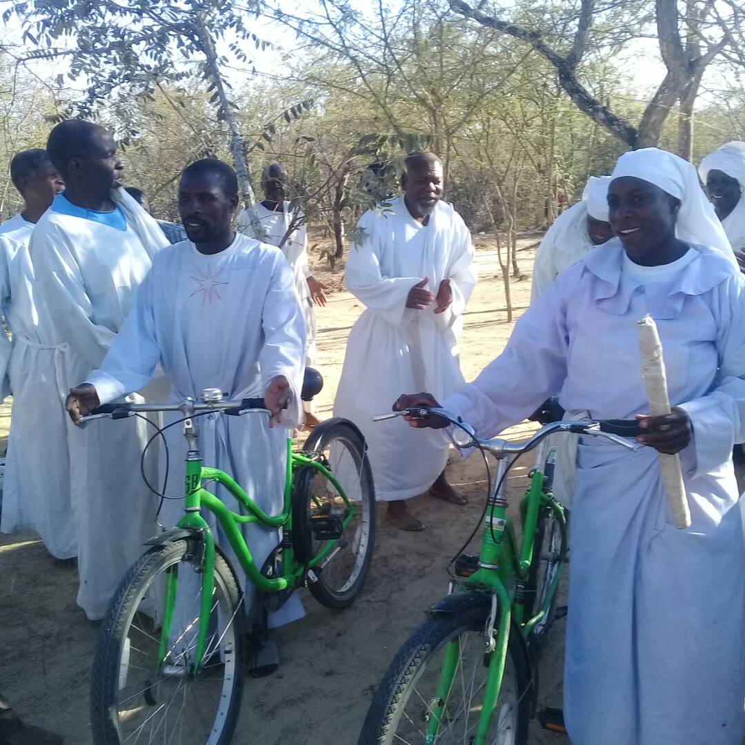 the4CsNE's tweet photo. @KarlOnSea check out the donation we did in #Zimbabwe. @RYBike thank you for your support. 
Lindani Ndlovu God bless you for making this happen. https://t.co/tBEQTbe08L