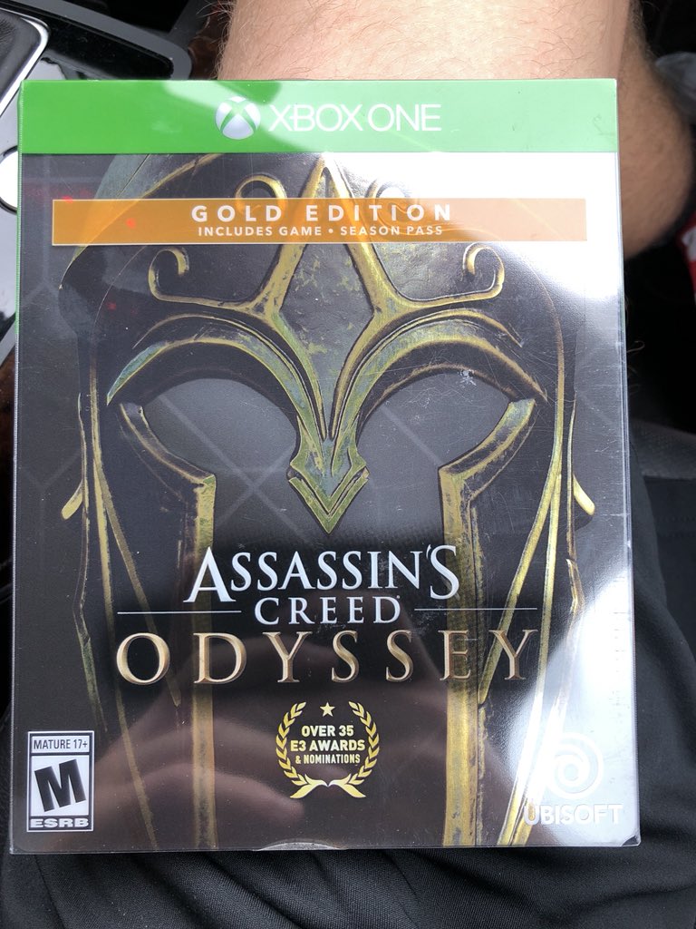 YellAlliance's tweet photo. @assassinscreed got the last one at target! https://t.co/Bg3tilaEI5