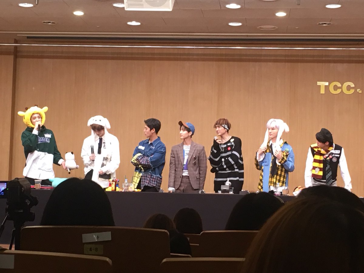SugarPoppy93's tweet photo. 07102018
Last Pentagon Fansign 🐸
Today is the last day of their Fansign for this comeback😉
Shipping will be done after I receive the albums. Please pay balance for those who paid deposit🐸♥️
#Hui #Jinho #Hongseok #Shinwon #Yeo_One #YUTO #KINO #Wooseok #EDawn #YANAN #PENTAGON https://t.co/ukcENMyARS
