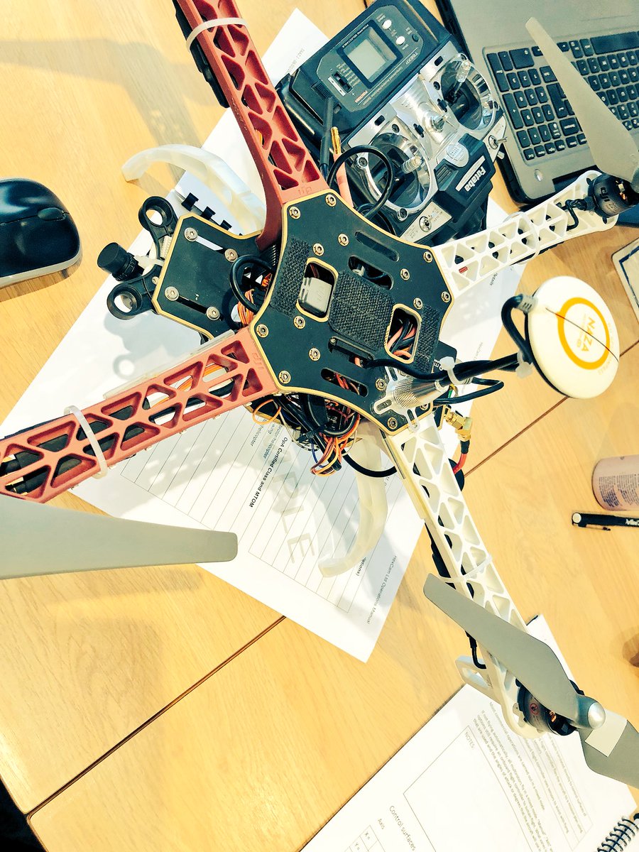 SkeyeView_'s tweet image. In the belly of the beast! #dronestripped #drone #aerialtech