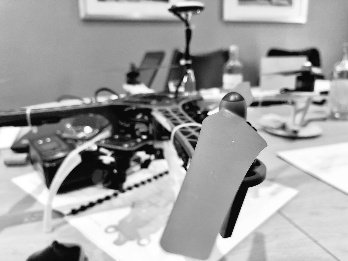 SkeyeView_'s tweet image. In the belly of the beast! #dronestripped #drone #aerialtech