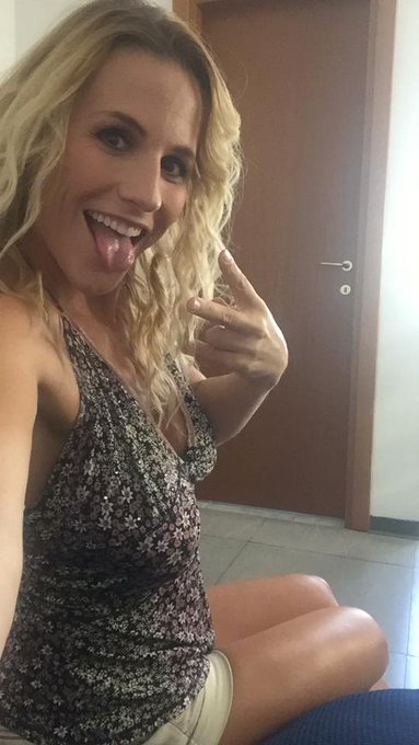 Questa sera sar&ograve; ospite di Massimo Giletti, Non &egrave; L&rsquo;Arena - LA7, dalle ore 24:00. ... e visto che con<a href="/tag/michelleferrari"class="tags"><span>#michelleferrari</span></a><a href="/tag/la7"class="tags"><span>#la7</span></a><a href="/tag/massimogiletti"class="tags"><span>#massimogiletti</span></a>