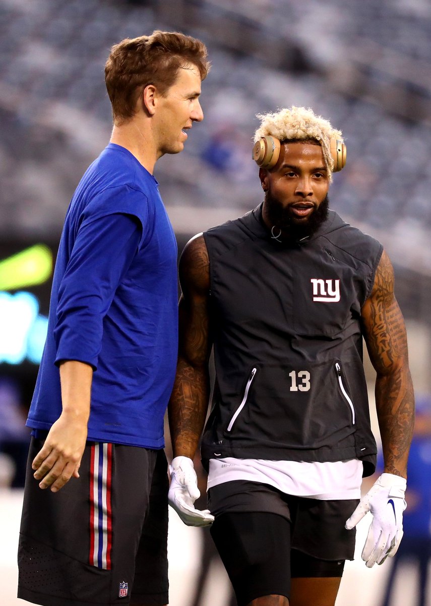BleacherReport's tweet photo. "Move out the way, I'm the QB now" https://t.co/uW7b9wx5vB