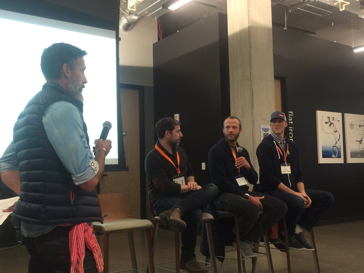 kevlovesfoodbev's tweet image. The metrics are changing.  Capital firms now looking for food entrepreneurs who have a growing presence in direct to consumer channels.  Greater opportunity for margin and customers with lifetime value. #hacknatural #boulderfoodgroup #ridgelineventures #goodspread #netsuite