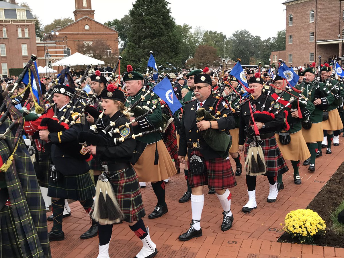 LCFR_HG's tweet photo. The Honor Guards, Pipes & Drums present the flags and render an honor salute to the families of our fallen firefighters #FireHero2018 https://t.co/GYn6vzP8xm