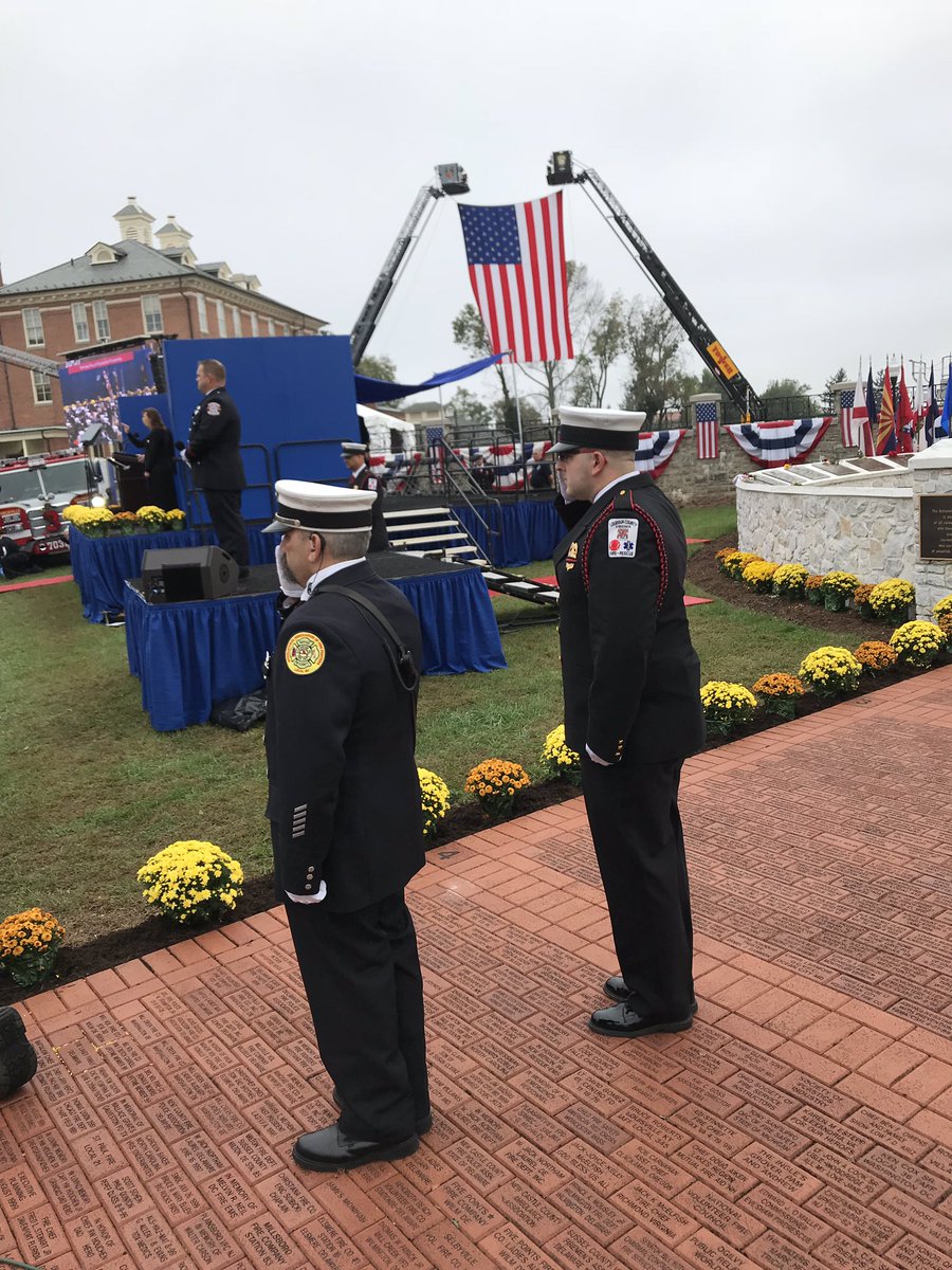 LCFR_HG's tweet photo. The Honor Guards, Pipes & Drums present the flags and render an honor salute to the families of our fallen firefighters #FireHero2018 https://t.co/GYn6vzP8xm