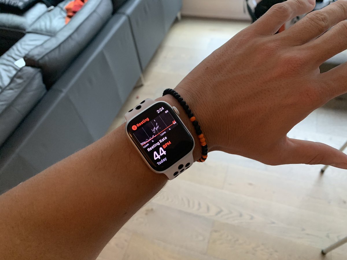 low resting heart rate apple watch
