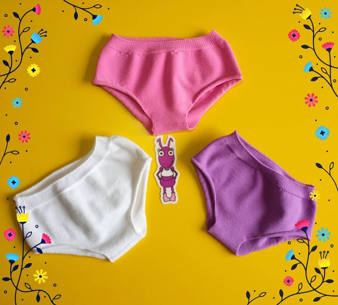 ClothingSensory's tweet photo. "These wonderful undies are soft, seamless and label free. These ones are girls small 4-5 years, check out the https://t.co/uSwmvemR2W #sensoryprocessingdisorders #ASD #autismawareness #autismlove #autismfamily #SPD #family #seamless #irishbusiness #aspergers #knitrite #nolabels https://t.co/95Hj6lmmAL