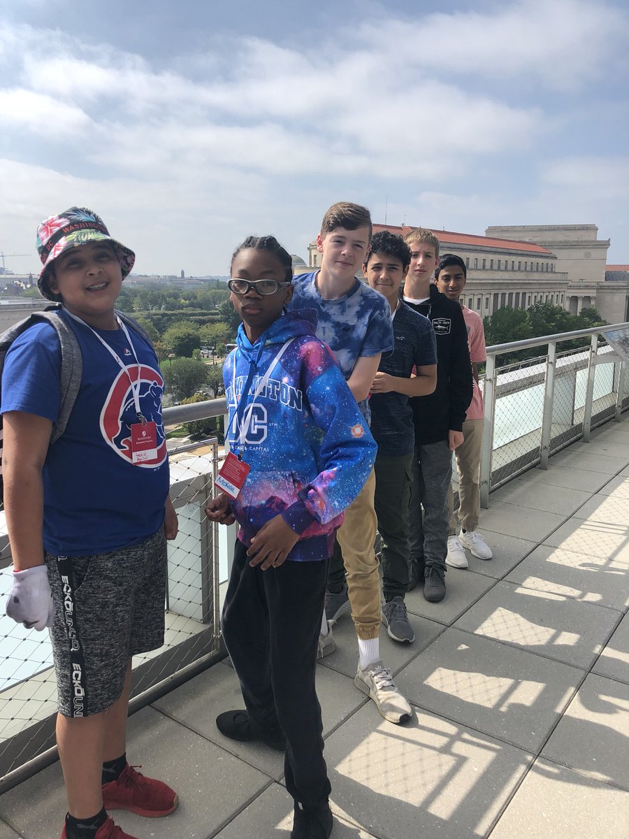 MrsDrew158's tweet photo. Afternoon at the Newseum! 

#marlowe158 #D158DC #BestTripEver https://t.co/1c6HdupRBF