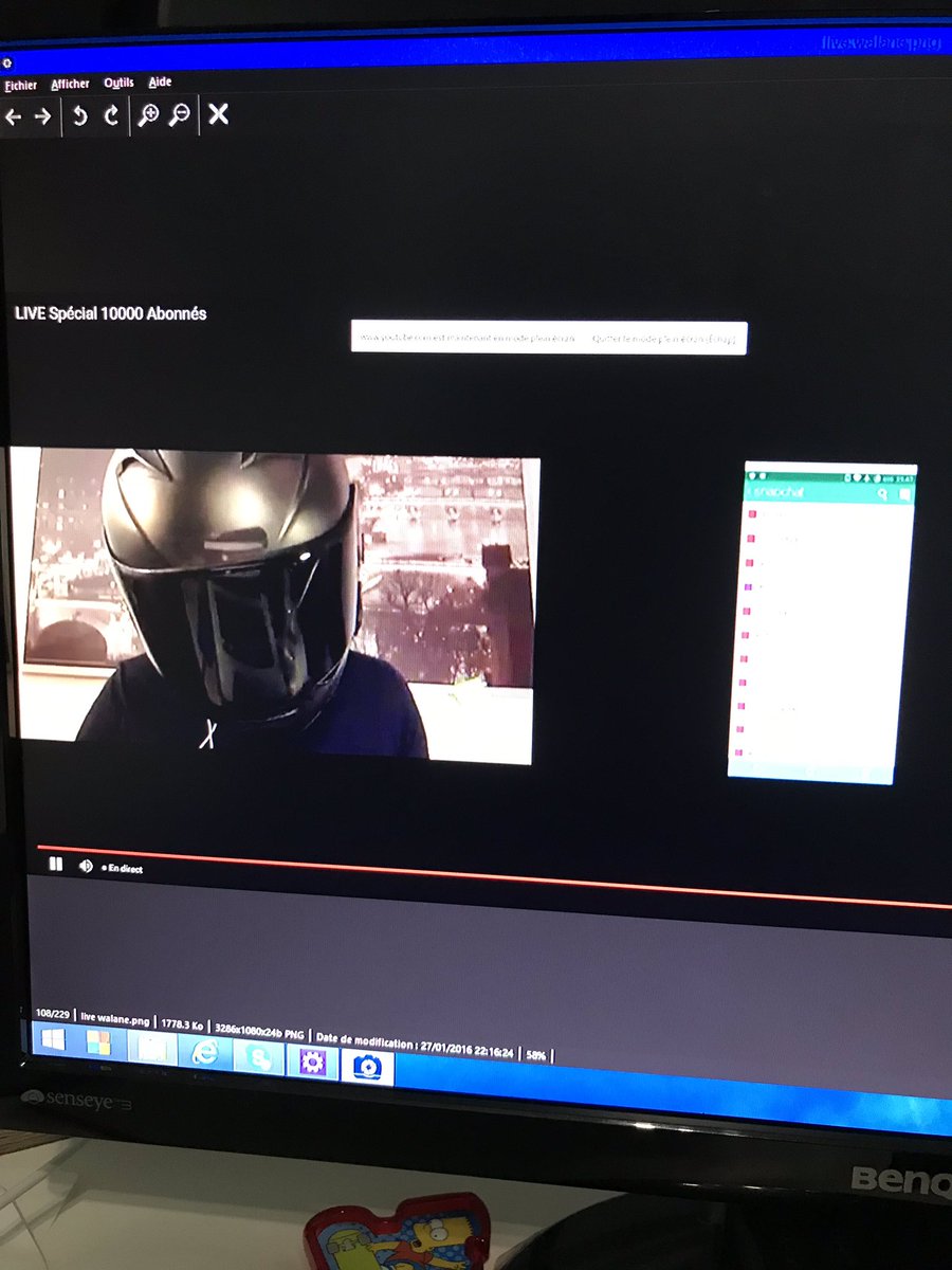 TwealyFr's tweet photo. En fouillant dans mon anciens PC j’ai retrouvé ce screen de ton live des 10K ! Ne me demande pas pourquoi j’ai screen par contre mdddr 😂
@WalaneRider https://t.co/U4WqNdik35