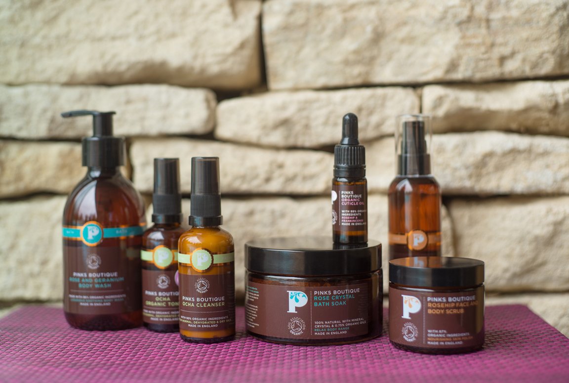 GreenandSpring's tweet image. Did you know we stock Pinks Boutique's organic range for pregnancy on greenandspring.com ? Exclusive to C-Side at Cowley Manor expectant mums can experience Pinks Boutique treatments too!
Shop the range here &amp;gt;&amp;gt;&amp;gt; greenandspring.com/pinks-boutique/ 
#organic #pregnancy #spaday