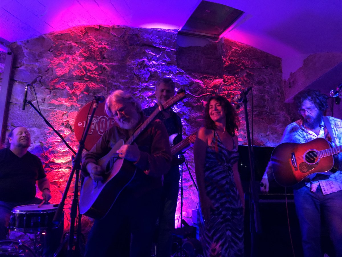 BNershi's tweet image. Immersed in art &amp;amp; music somewhere deep in Barcelona...
innogiven.org