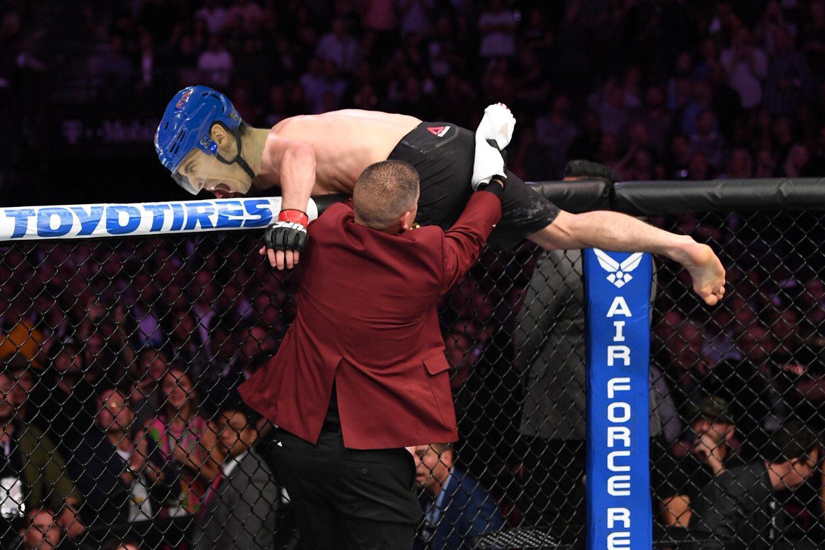 RangersReaction's tweet photo. When anyone says that Henrik Lundqvist is overrated. https://t.co/KQ7fmxh4EF