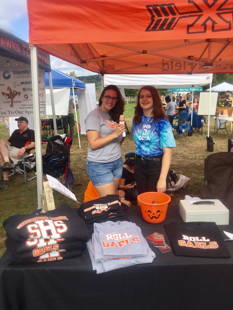 shsgaelgoods's tweet photo. Thank you to all the students who participated in Shelton day today spreading awareness of all our amazing student organizations!!! https://t.co/pLfyX1ef6T