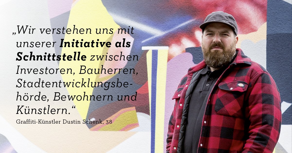 Brillux's tweet photo. Auch das ist TEAMGEIST: Dustin Schenk ist in seiner Heimatstadt bestens vernetzt und nutzt seine Kontakte, um das Kasseler Schillerviertel zu einem El Dorado für #graffiti-Künstler zu machen. Mehr in der neuen Ausgabe der #marktimpulse: https://t.co/i4uLsyUK16 #streetart https://t.co/r0zkzrNbyA
