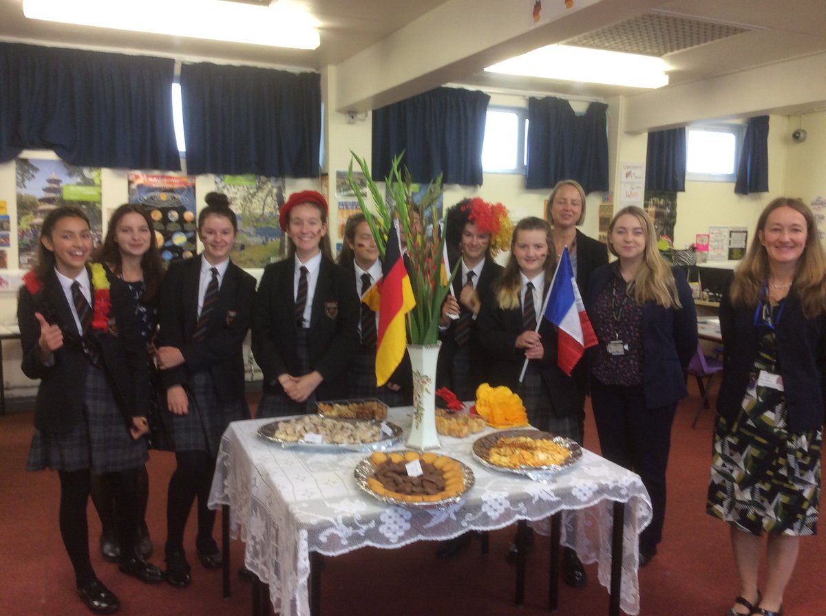 Beacon_MFL's tweet photo. Lots of fun in the MFL department for Beacon's Open Day yesterday! Wouldn't have been possible without our enthusiastic volunteers! https://t.co/PoQXmLEN16