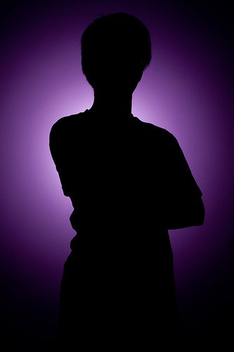 <a href="/HockeyEventsUK/">Hockey Events UK</a> have signed a new deal with an international hockey player. Comment below on who you think it is. Whoever guesses correctly will receive a 50% discount on one of our future events. 1 Guess Only. Competition closes Tuesday 9th Oct @ 23:00 #whoisit #HEUK pls RT