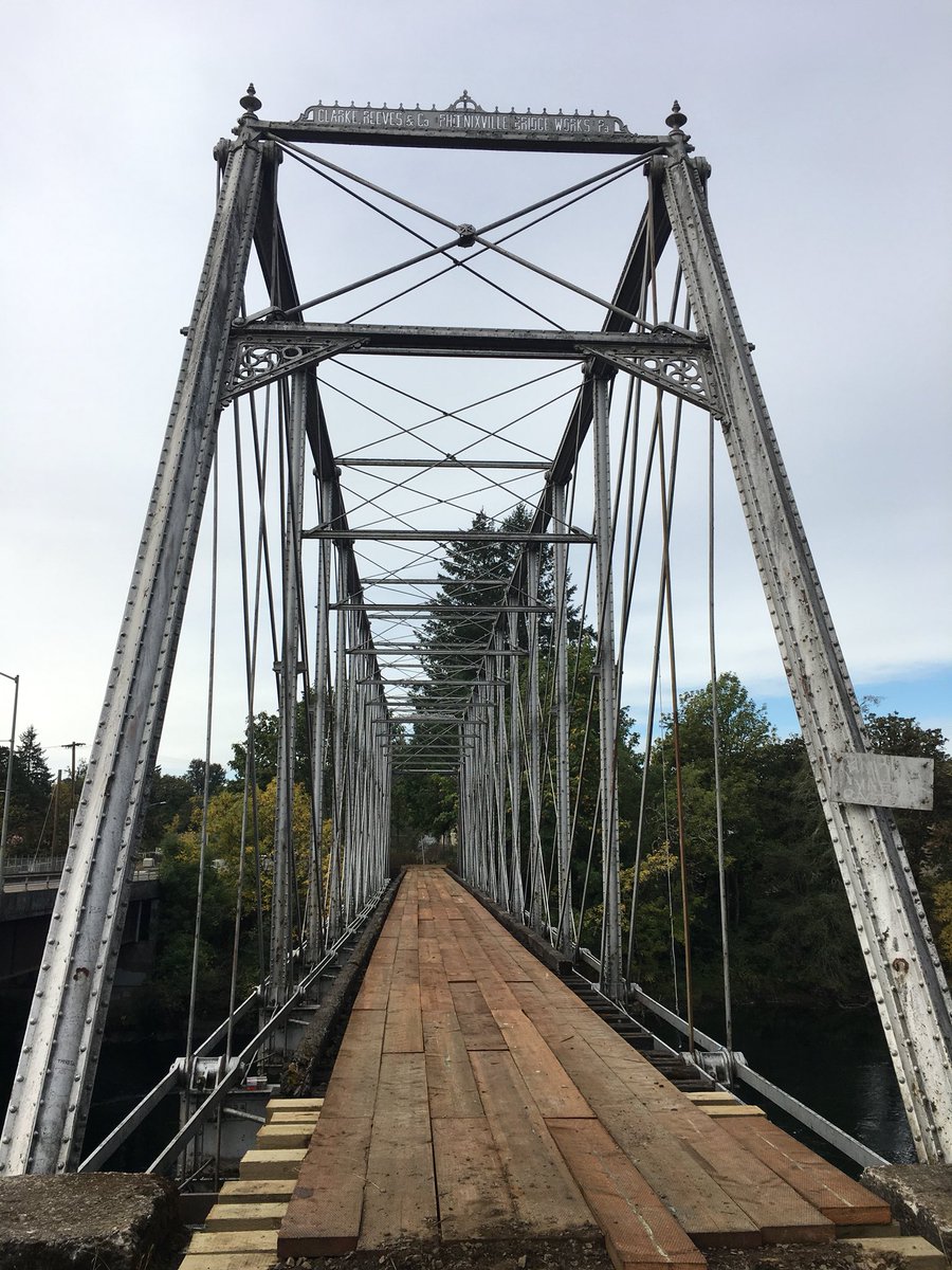 Stephrothman_tv's tweet photo. The #HaydenBridge is historic in its design and for the city of Springfield. It recently got new flooring but is looking for $40,000 in donations for railing. Tune in tonight #LiveOnKVAL to hear the vision for the bridge and the surrounding area. https://t.co/SsaOVJk3Ep