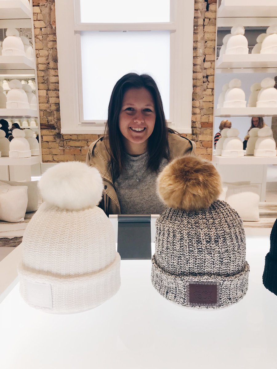 MSULYMCrew's tweet photo. Happy Sunday Funday everyone! 🍉
Our crew member Schaelly spent her weekend the right way in Minneapolis visiting the new Love Your Melon studio! #lymlife #jointhestory https://t.co/RBmHnIWpfL