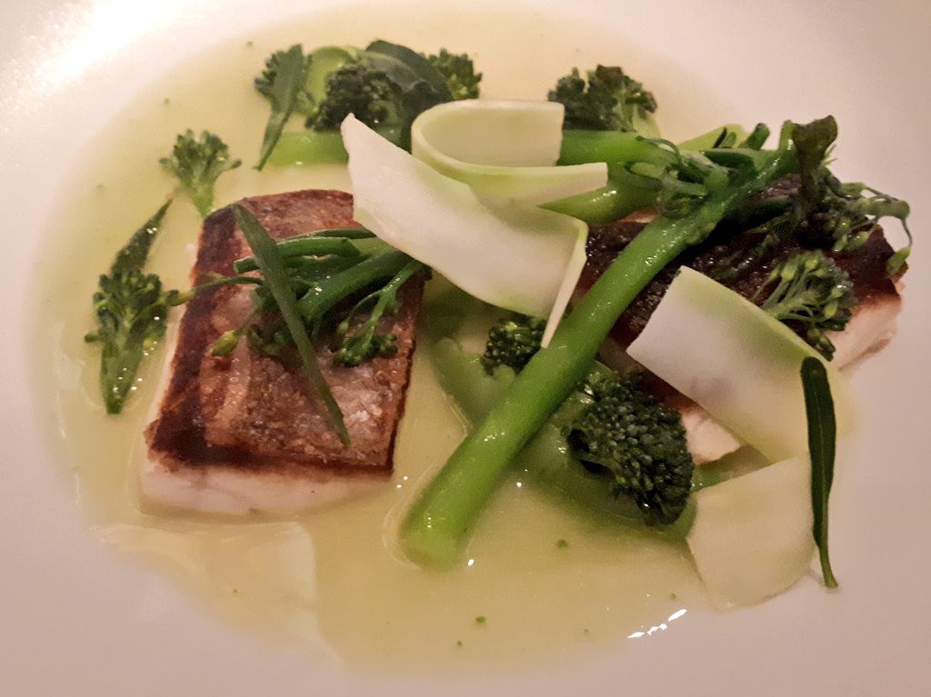 MichelinGuideUK's tweet photo. Always feels special going for lunch @FeraAtClaridges @ClaridgesHotel #Mayfair #MichelinStar https://t.co/sfxQuuSrZK