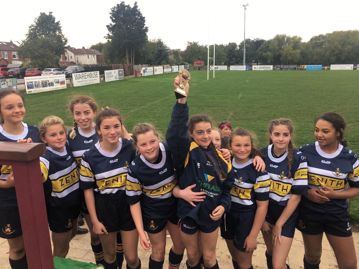 ocrufc's tweet photo. @ocrufc U13s also win Sandal Fest. With 7 wins a draw and a broken thumb. #getwellsoonem #crocs π https://t.co/xmOBB5F5gW