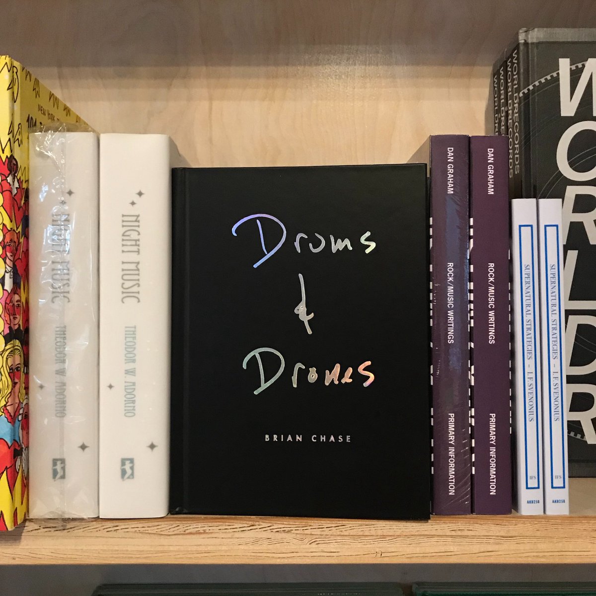 brianchase123's tweet photo. Drums and Drones book w. triple album available at MoMA PS1 Bookstore @artbookps1! 💫The set includes three CDs + Download Card, and writings on the ten years of DnD; many images document the project's collaboration with visual artists. Visit the Bookstore when at the museum!! 💖 https://t.co/Kp2xy8PHXK