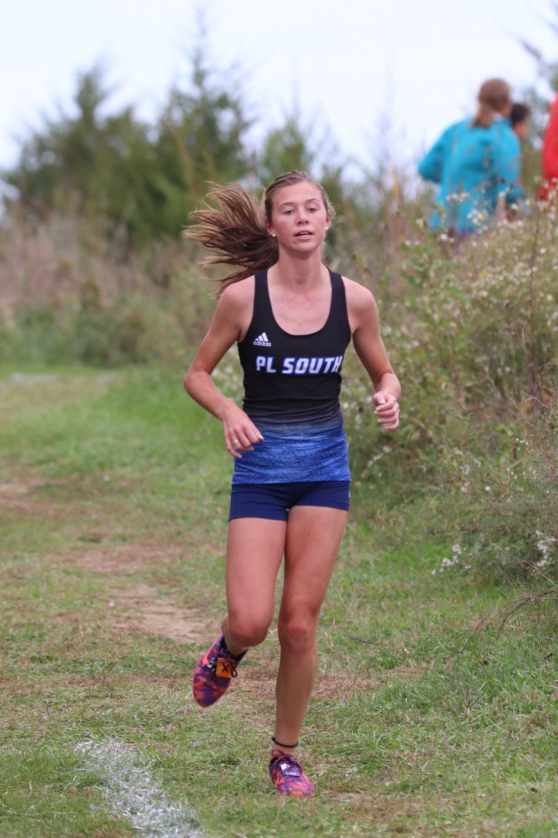 PrepRunningNerd's tweet photo. 190 photos from the Metro girls varsity race at https://t.co/9BQWho3bTM
@LadyTitanXC 
@MWestXC 
@MillardNorth_XC 
@MSXCDistance 
@eshs_tf_squad 
@OmahaSouthAD 
@@OmahaMarian 
@OPSCHSGXCTR 
@OmahaWestsideXC 
@BurkeGirlsTFXC 
@MonarchXC 
@TbirdEMPIRE 
@BellevueEastXC 
@OPSNWXC https://t.co/wqdQYWrf6j