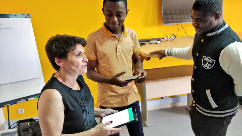 SG_labinno's tweet photo. La startup #DothanGroup coup cœur du jury du #hackathon #Larbreapalabres de @SocieteGenerale, avec son application #Keiwa accélérée pendant 2 mois au @LabInnovationSG après une Learning expédition à #Bengalore en #Inde vient de décrocher le 2ème Prix de #AfricaRethinkAwards2018. https://t.co/7Q7kb0F5pJ