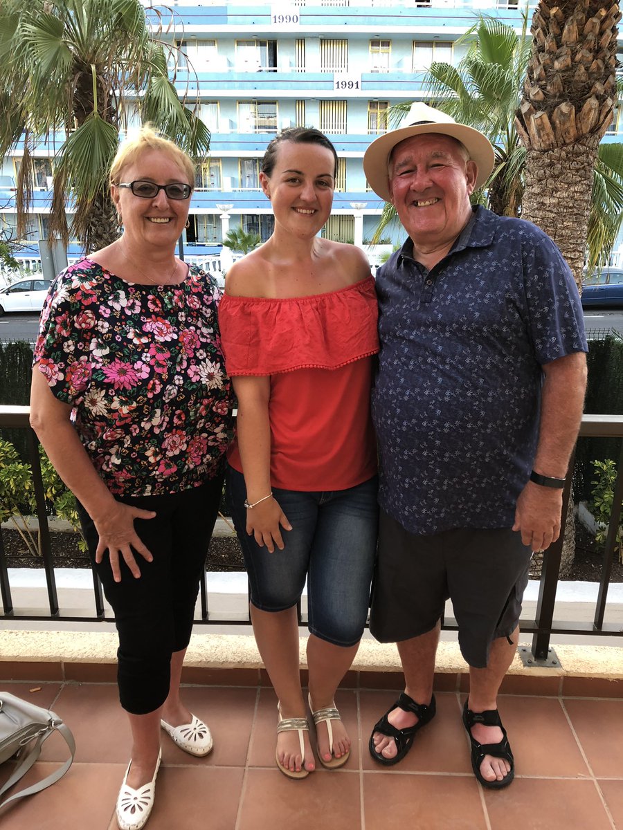 katie902012's tweet photo. Tenerife 2018 #takemeback #family https://t.co/b4CSTlFBF9