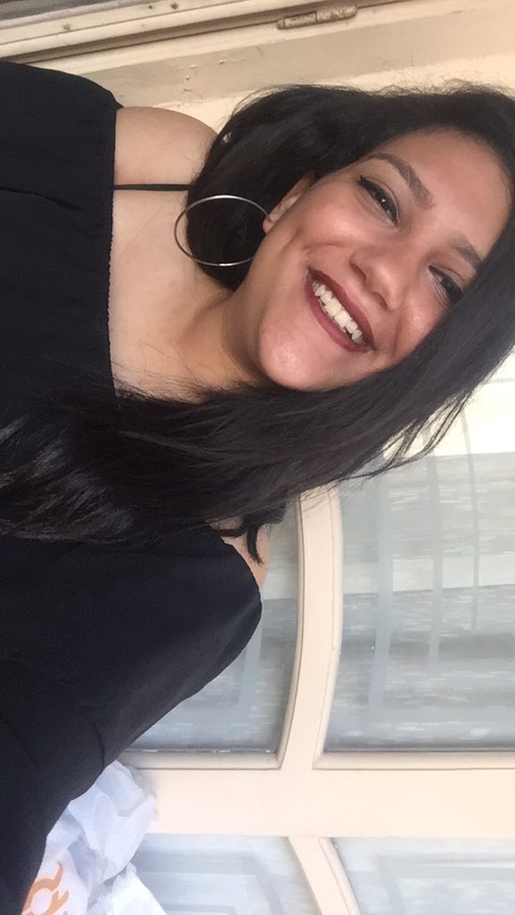 messyythoughts's tweet photo. #WorldSmileDay can i join? https://t.co/HxkFJ3t20S