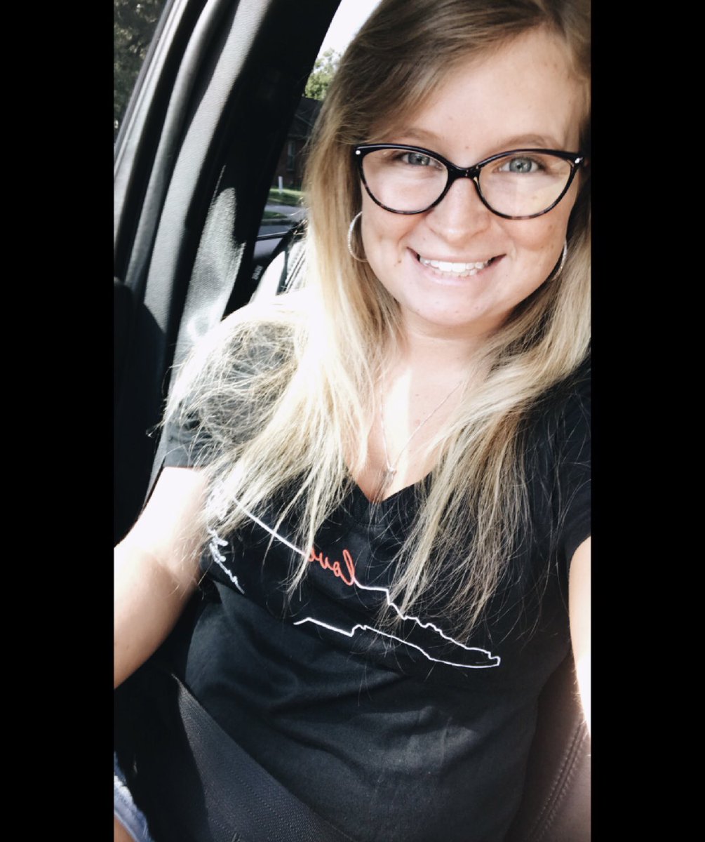 23halo's tweet image. Showing my support of not only the wonderful role models of One Tree Hill but also supporting &amp;amp; raising money for those on our beautiful coast that were affected by hurricane Florence!! Thanks Tree Hill ladies for raising money for such a wonderful cause. #capefearlesschallenge