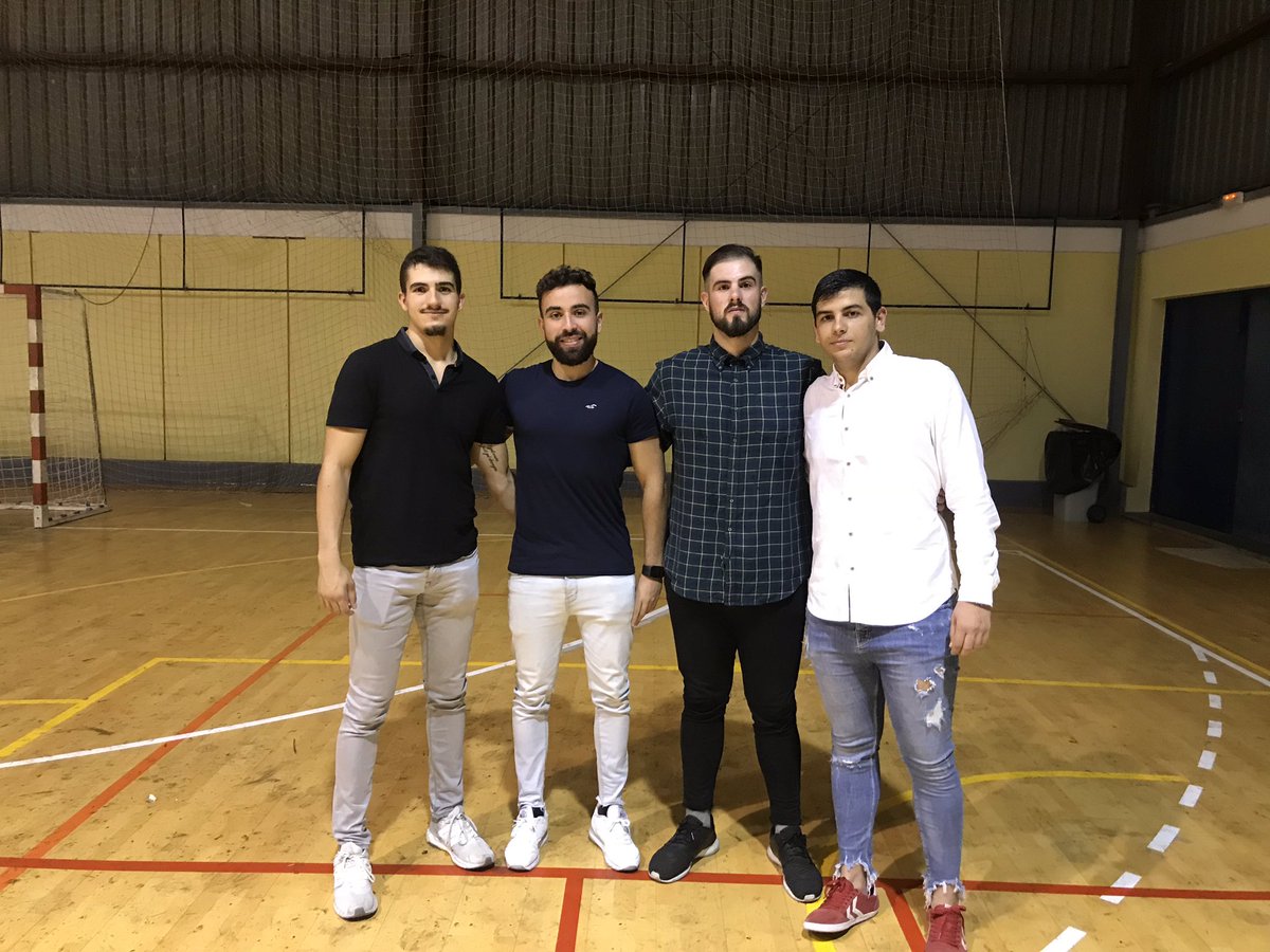 CTAMadrid's tweet photo. 📸 Nacionales por España | Algunos de nuestros compañeros nacionales durante los partidos del pasado fin de semana! https://t.co/YaCuEBeGD9