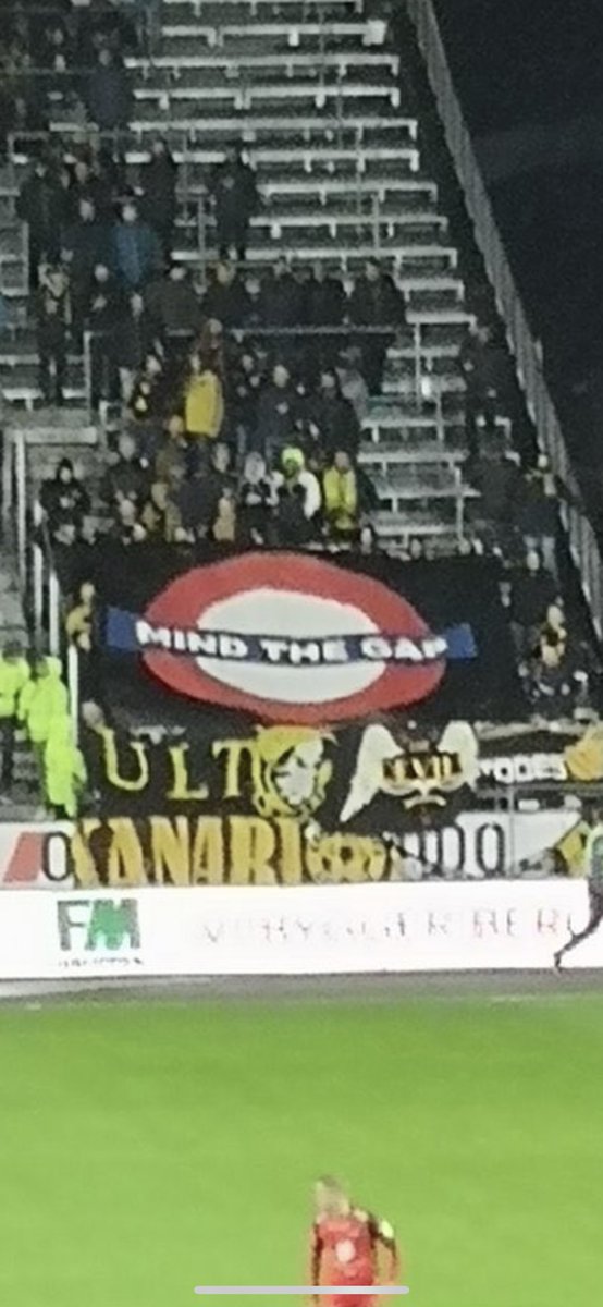 Lars_Peder's tweet photo. Hei @LillestromSK . Hva skal denne bety? Har den noe med ulykken i Oslo å gjøre? Vanskelig å tolke det på en annen måte. I så fall har dere levert årets, ja kanskje tidenes, mest upassende banner på en norsk idrettsarena. Gratulerer med det! https://t.co/qozBTL5cYf