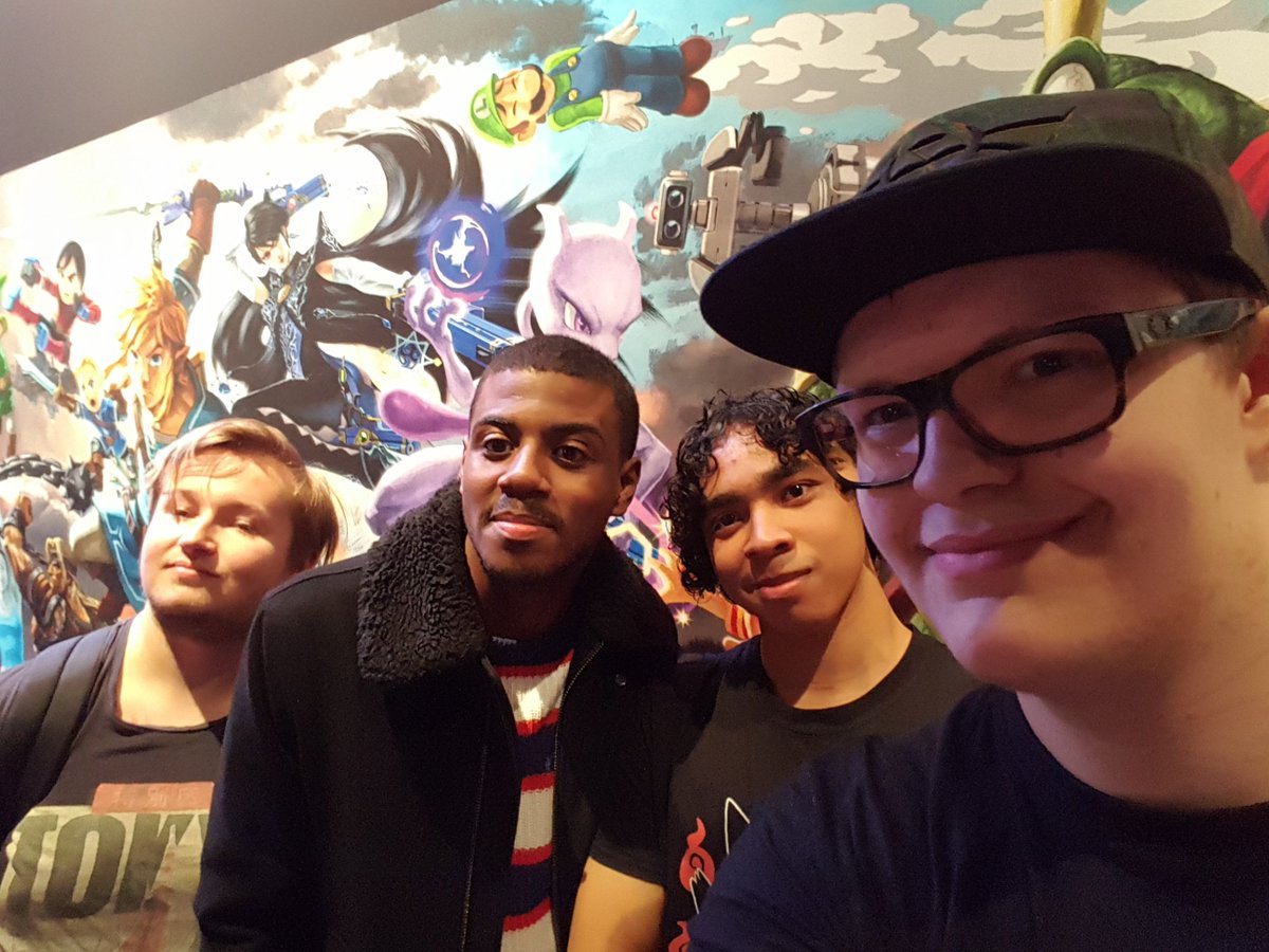 TNTBlowzUp's tweet photo. Had an awesome time at #FirstLook2018, Thank you @NintendoNL for organizing an amazing event! saw so many friends i have not seen in almost a year and i am happy you guys are putting all this afford in these events with all these awesome people! See you next time! 😇 #SwitchFUN https://t.co/o3qHLuNJyN