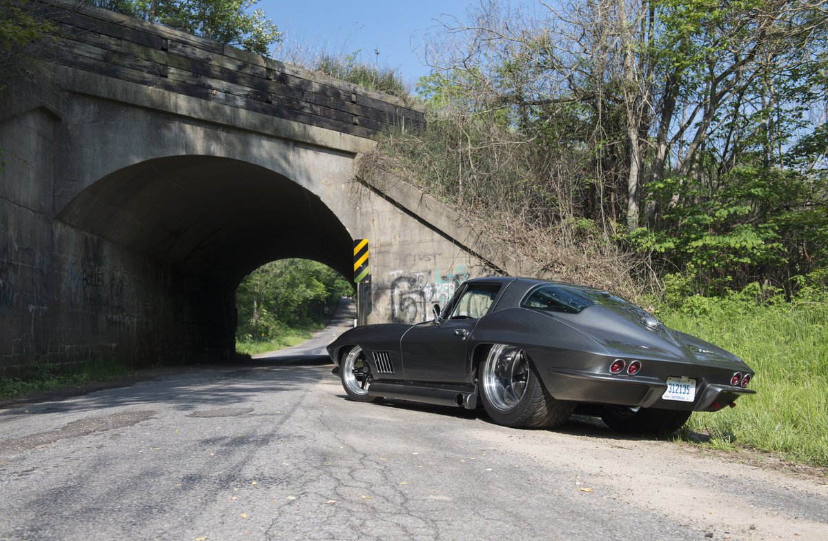 OTGdesigns's tweet photo. From our Throwback Week. Happy Sunday Everyone! #otg #onthegrounddesigns #photography #automotive #marketing #media https://t.co/WeiarMdW4w