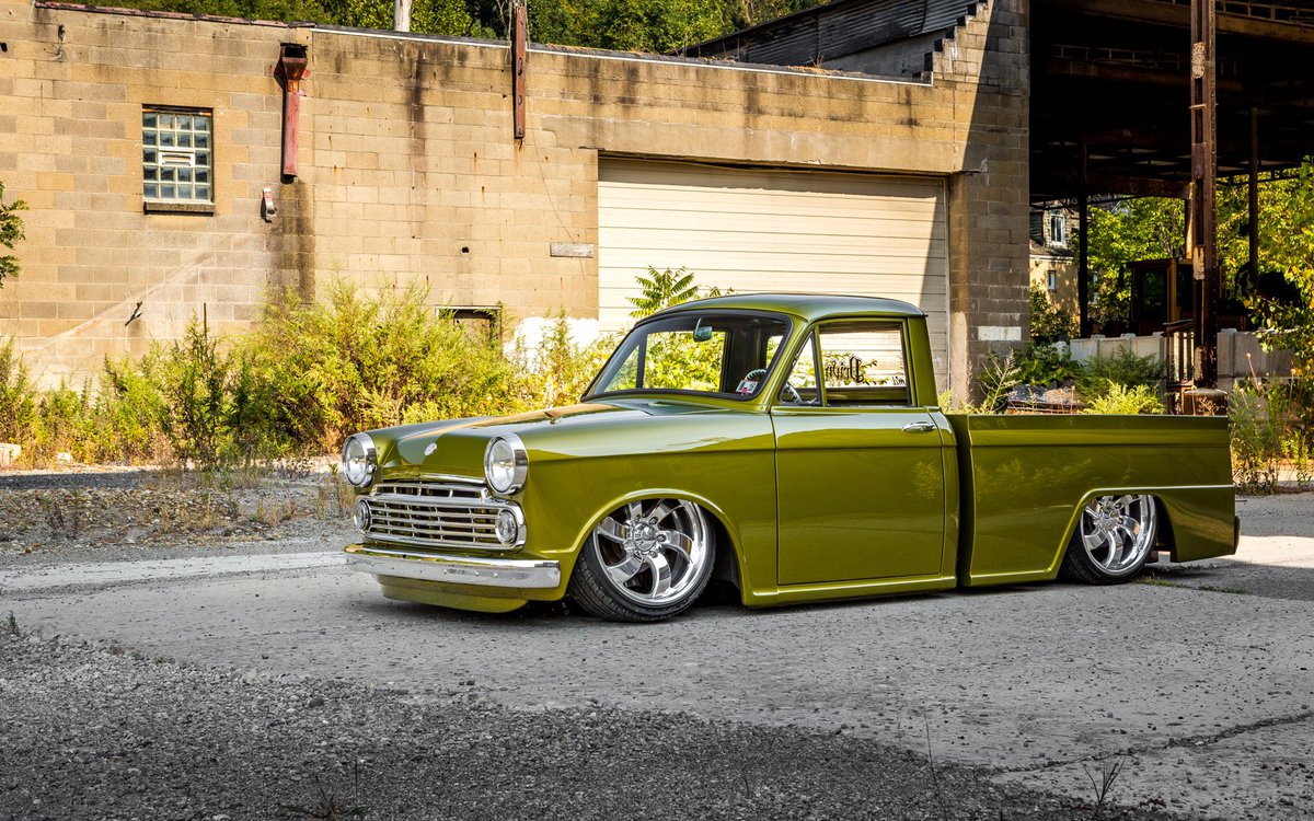 OTGdesigns's tweet photo. From our Throwback Week. Happy Sunday Everyone! #otg #onthegrounddesigns #photography #automotive #marketing #media https://t.co/WeiarMdW4w