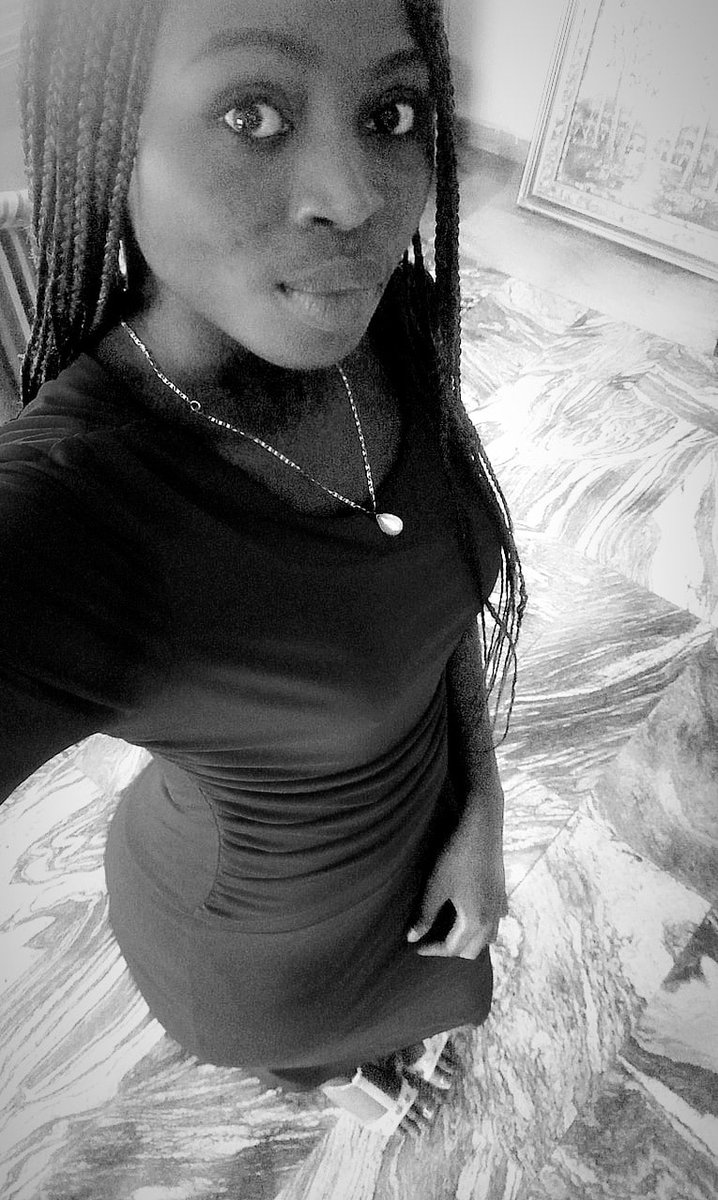 Certified_Olori's tweet photo. Deal with yourself as an individual worthy of respect, and make everyone else deal with you the same way. #BlackDontCrack
#PreBirthdayShot
#LibraBorn https://t.co/HOoAGURxGC