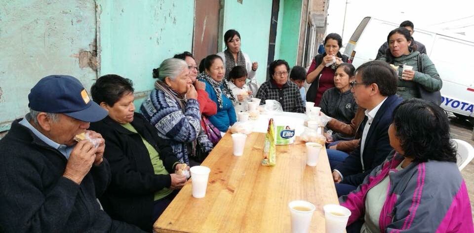 DerlizGuzmanT's tweet photo. Iniciamos este día con mucho optimismo y compartiendo un rico desayuno con los vecinos de Santa Isabel de Villa, de quienes recibí tan grata invitación. 
De todo corazón, ¡muchas gracias! https://t.co/Ea4sgxFkyT