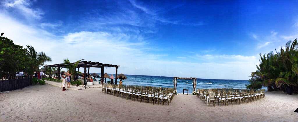 BlueVenadoWed's tweet photo. 🌟💕💕 SUNDAY READY TO LIVE THE MAGIC 🔆💕💕⭐️☎️☎️😍☎️ CALL US!!
☎️+529847452631 💌💌💌 info@bluevenadoweddings.com
#weddingsvacations #bluevenadoweddings #riveramaya https://t.co/PfIkqtuumC