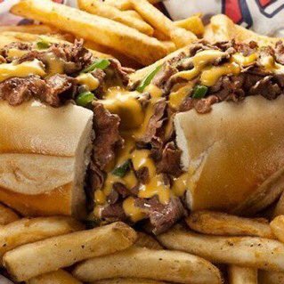 Philly cheesesteak 🥩🧀