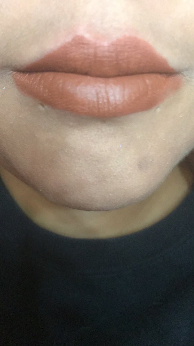 mimimakeup07's tweet photo. Lets take A moment  to day I am So in love with the @DesiPerkins x @lustrelux  @Doseofcolors  collection! Brows used @BenefitBeauty shape tape foundation @tartecosmetics eyelashes @Itcosmetics https://t.co/m1SxfKsbIF